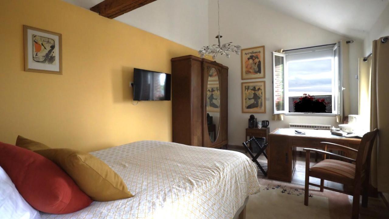 Bed and Breakfast Au Chapitre Rozoy-sur-Serre Экстерьер фото