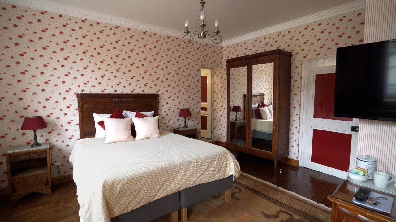 Bed and Breakfast Au Chapitre Rozoy-sur-Serre Экстерьер фото