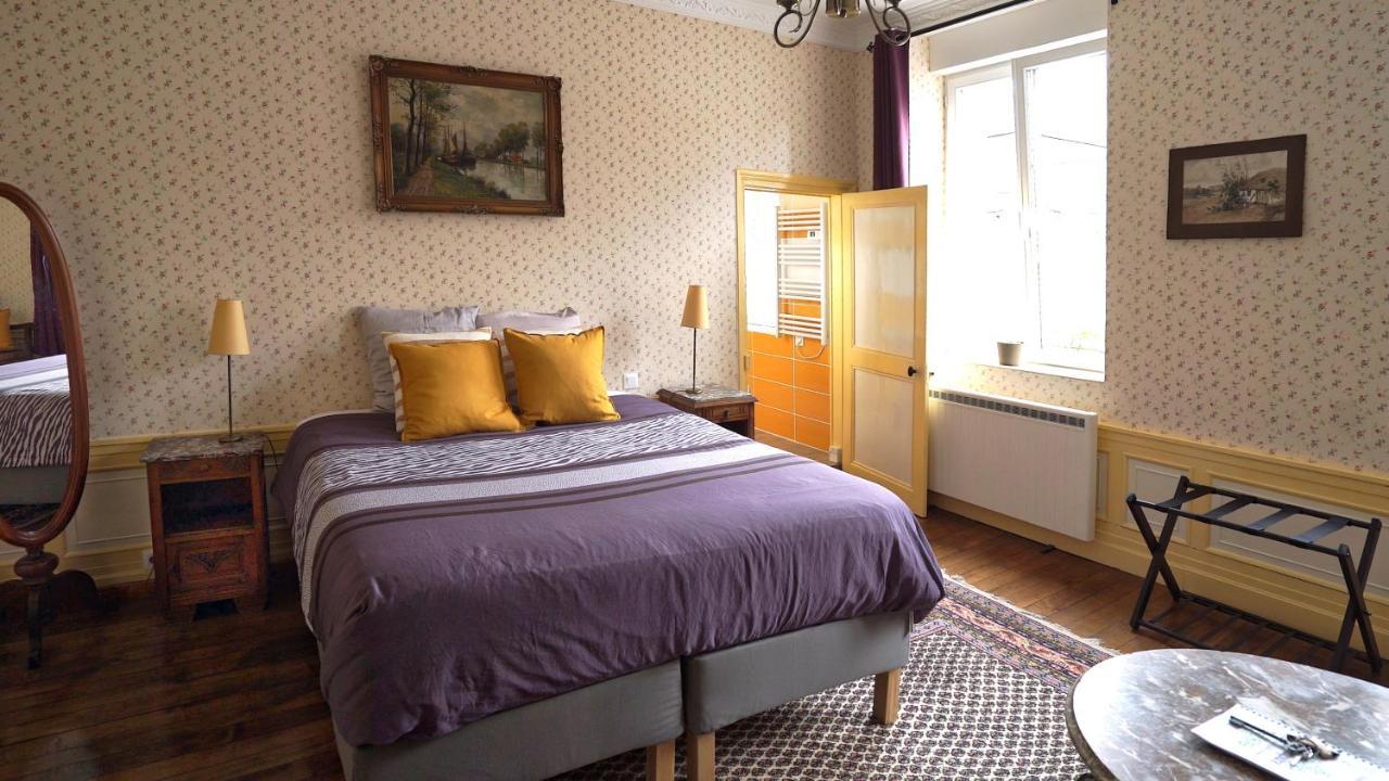 Bed and Breakfast Au Chapitre Rozoy-sur-Serre Экстерьер фото