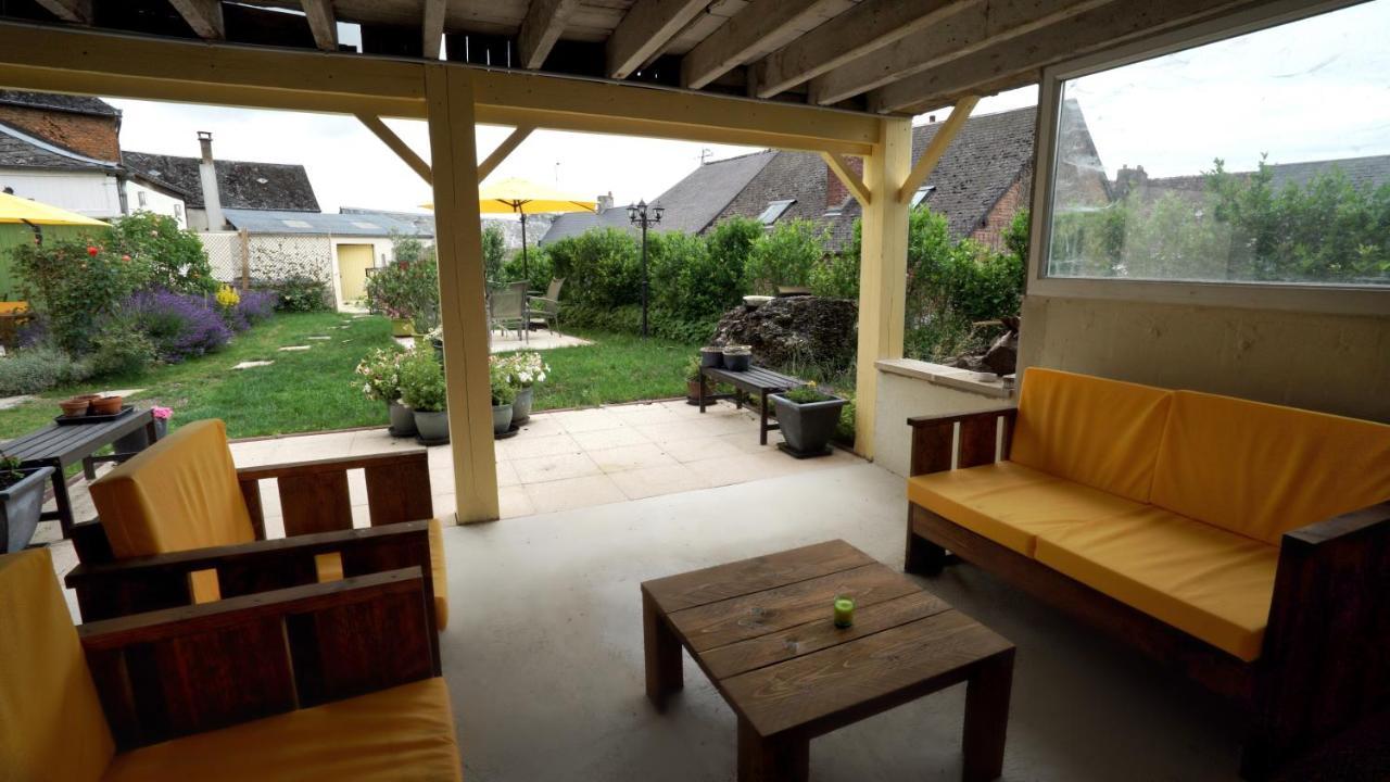 Bed and Breakfast Au Chapitre Rozoy-sur-Serre Экстерьер фото