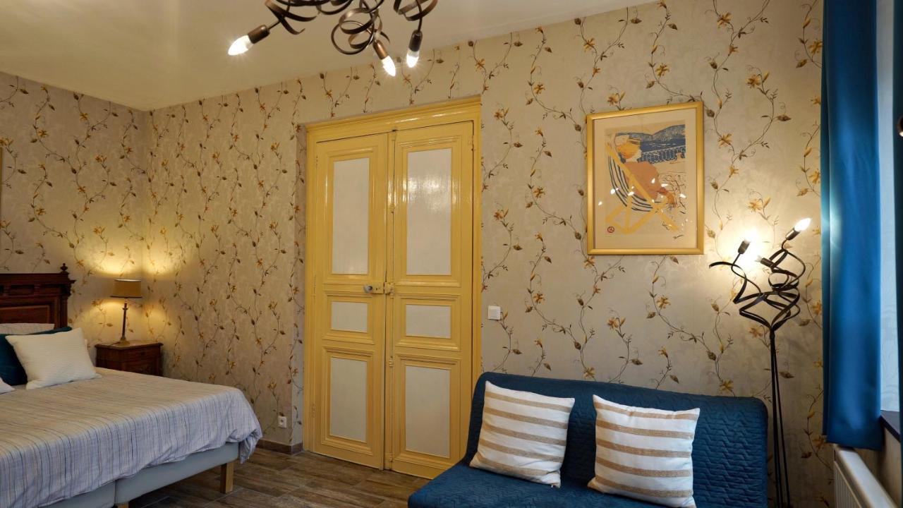 Bed and Breakfast Au Chapitre Rozoy-sur-Serre Экстерьер фото
