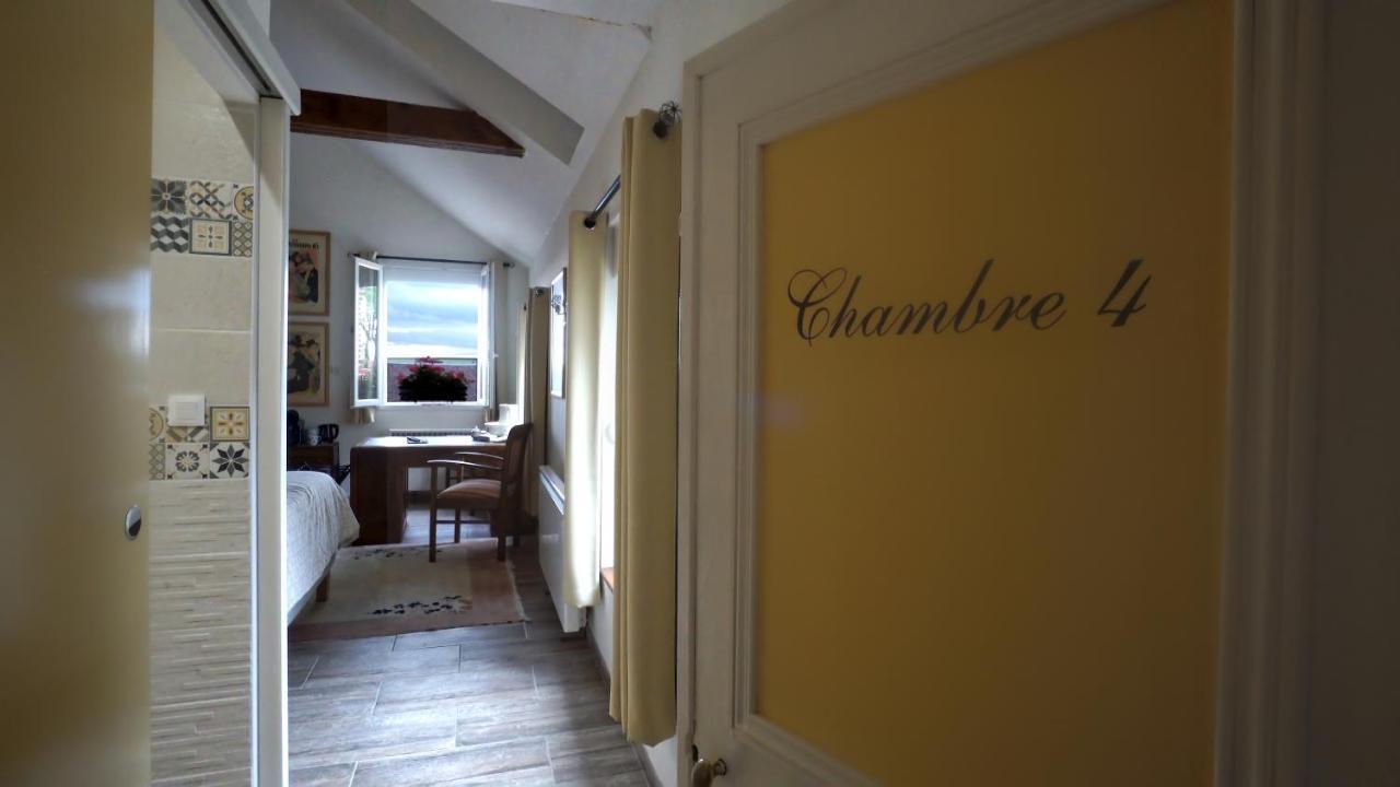 Bed and Breakfast Au Chapitre Rozoy-sur-Serre Экстерьер фото